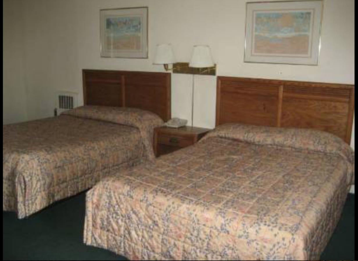 ورينثام Arbor Inn Motor Lodge المظهر الخارجي الصورة